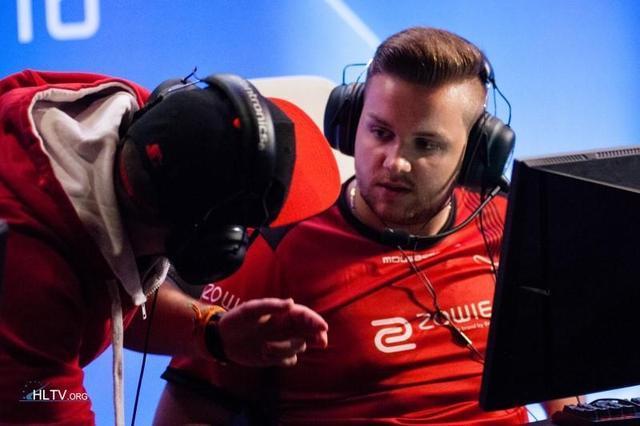 对于年轻球 对于年轻球