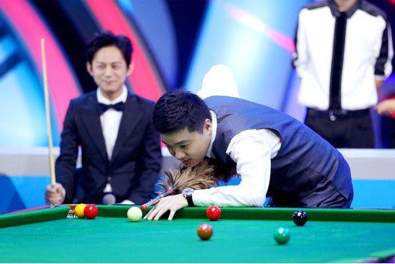 出了极强的 出了极强的