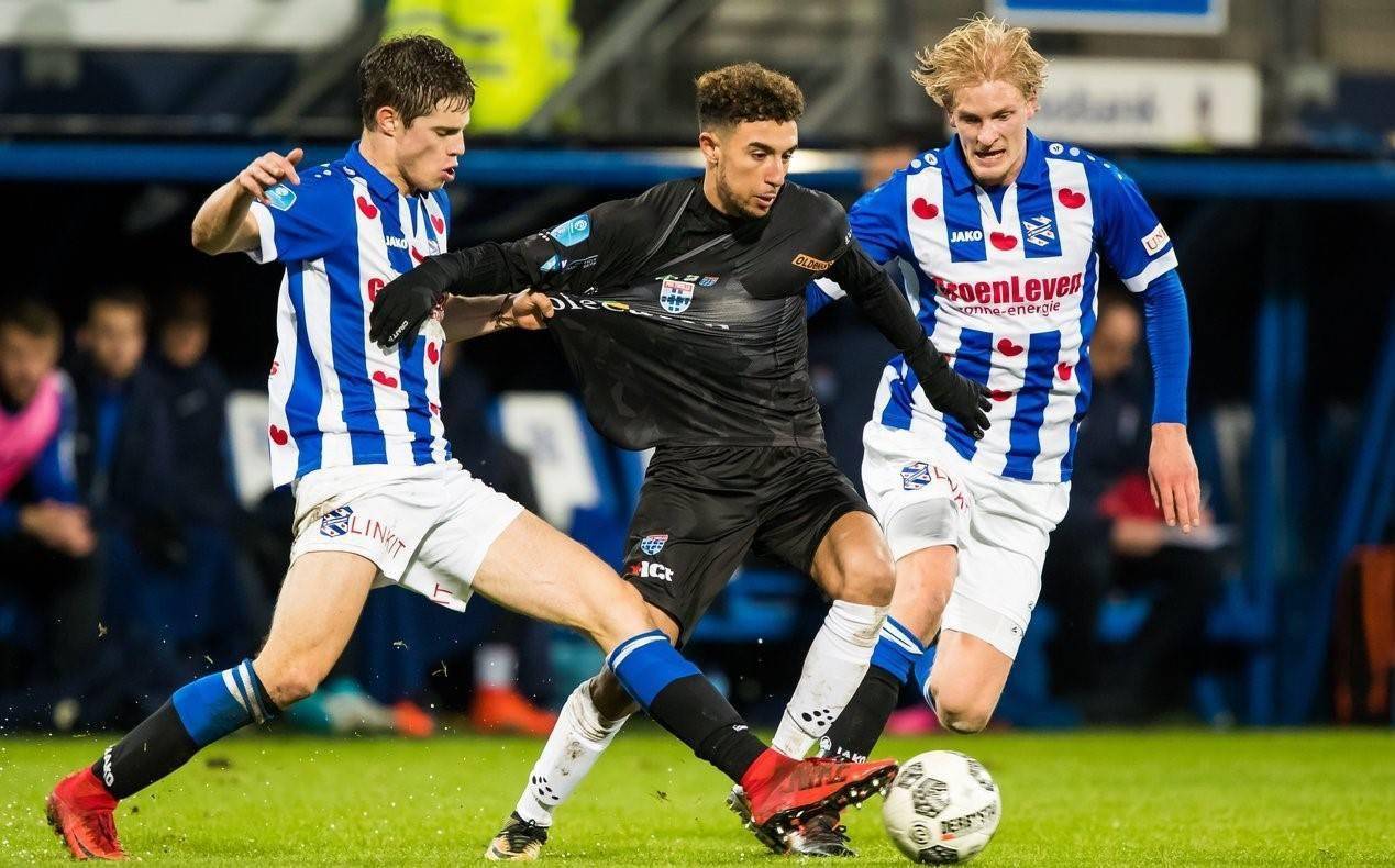 巴萨新的首 巴萨新的首