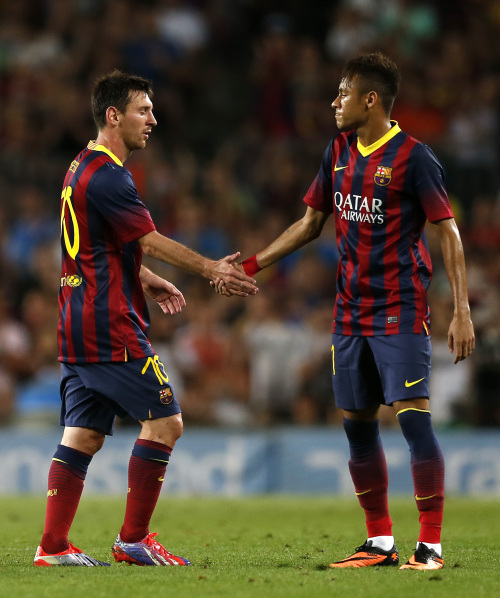 至关重要的 至关重要的