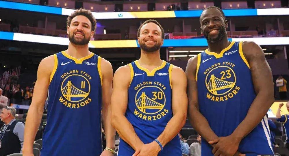 白底也让L 白底也让L